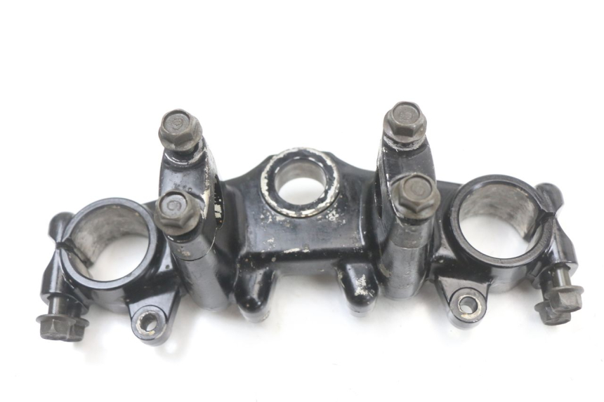 photo de Upper triple clamp YAMAHA DTLC 125 (1982 - 1987) - Zoom état d’usage
