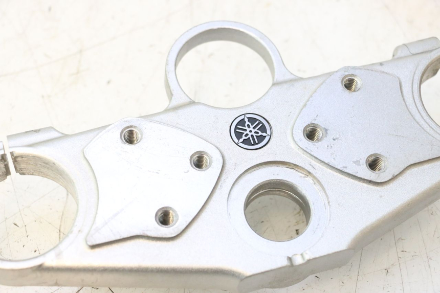 photo de TE FOURCHE SUPERIEUR YAMAHA FJR 1300 (2001 - 2005) - Détail de la pièce