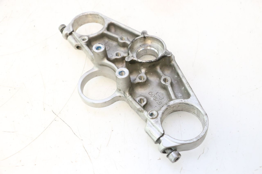 photo de TE FOURCHE SUPERIEUR YAMAHA FJR 1300 (2001 - 2005) - Gros plan technique