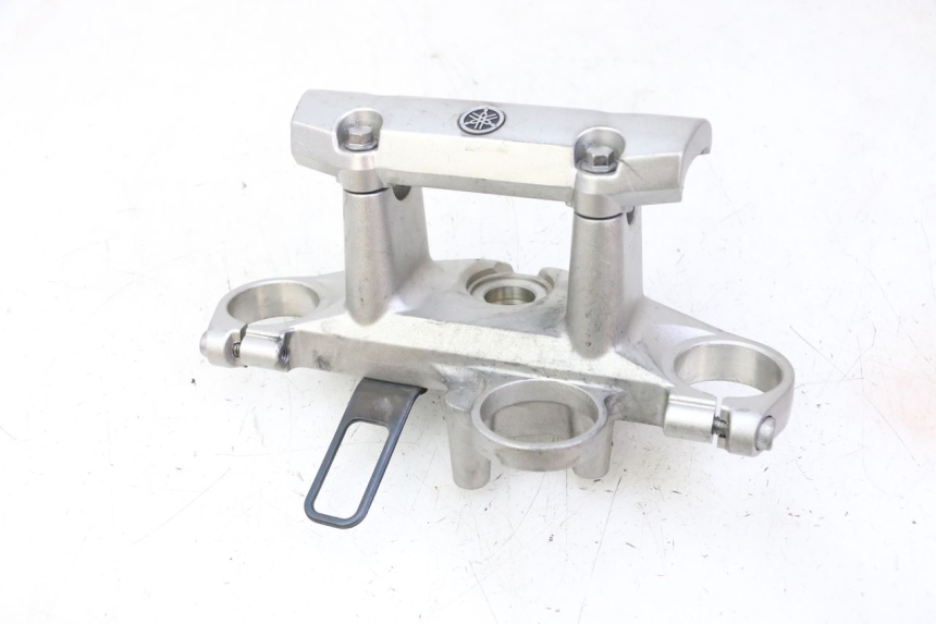 photo de TE FOURCHE SUPERIEUR YAMAHA FZ6 FAZER S2 600 (2007 - 2011) - Points de fixation