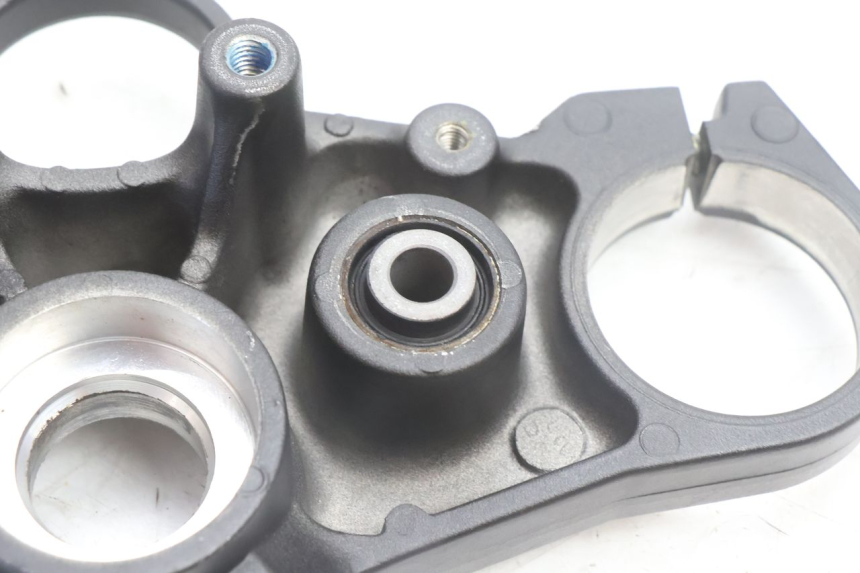 photo de TE FOURCHE SUPERIEUR YAMAHA FZ8 800 (2010 - 2016) - État de surface