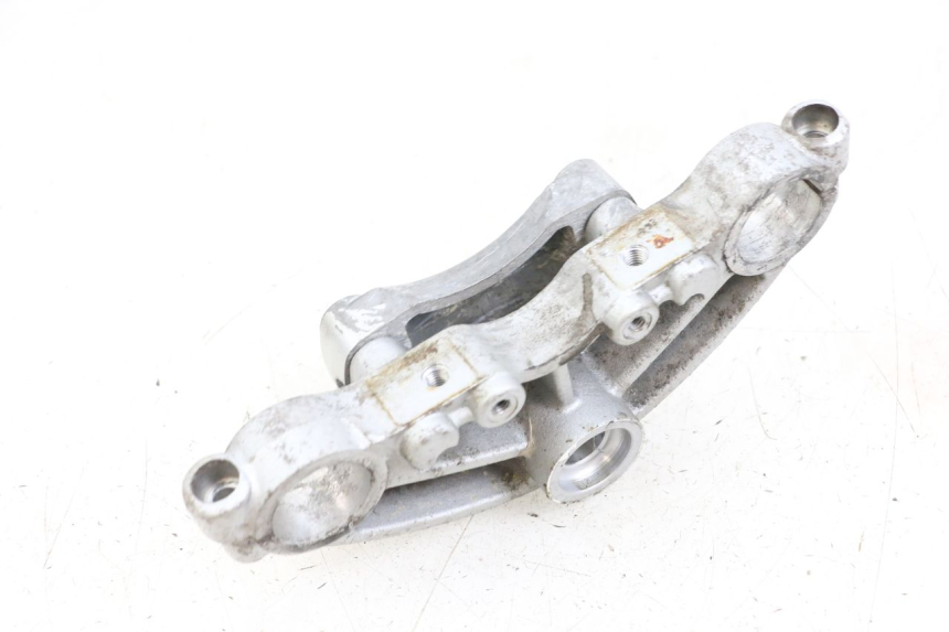 photo de TE FOURCHE SUPERIEUR HYOSUNG GF 125 (2001 - 2005) - Gros plan technique