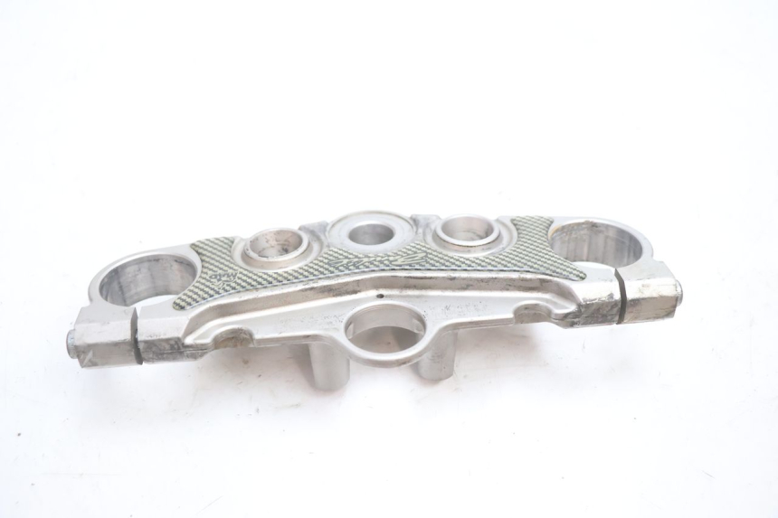 photo de TE FOURCHE SUPERIEUR SUZUKI GSF N BANDIT 1200 (2001 - 2005) - Autre angle de vue