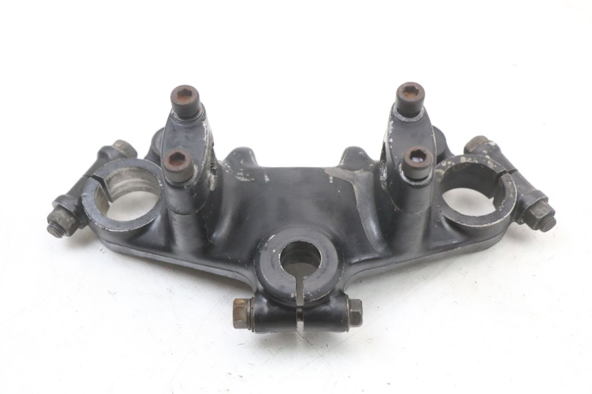 photo de TE FOURCHE SUPERIEUR SUZUKI GSX E 250 (1982 - 1983) - Vue principale