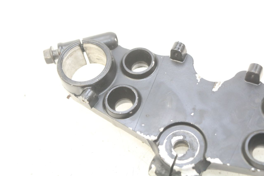 photo de Té FOURCHE SUPERIEUR SUZUKI GSX-F GSX  F 1100 (1988 - 1994) - Gros plan technique