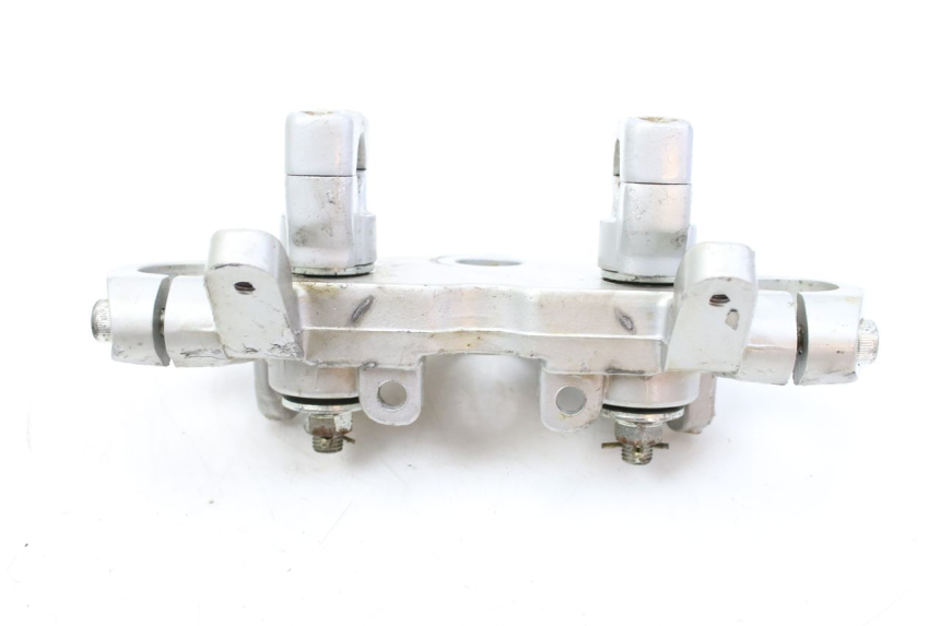 photo de Té FOURCHE SUPERIEUR SYM HUSKY 125 (1999 - 2005) - Détail de la pièce