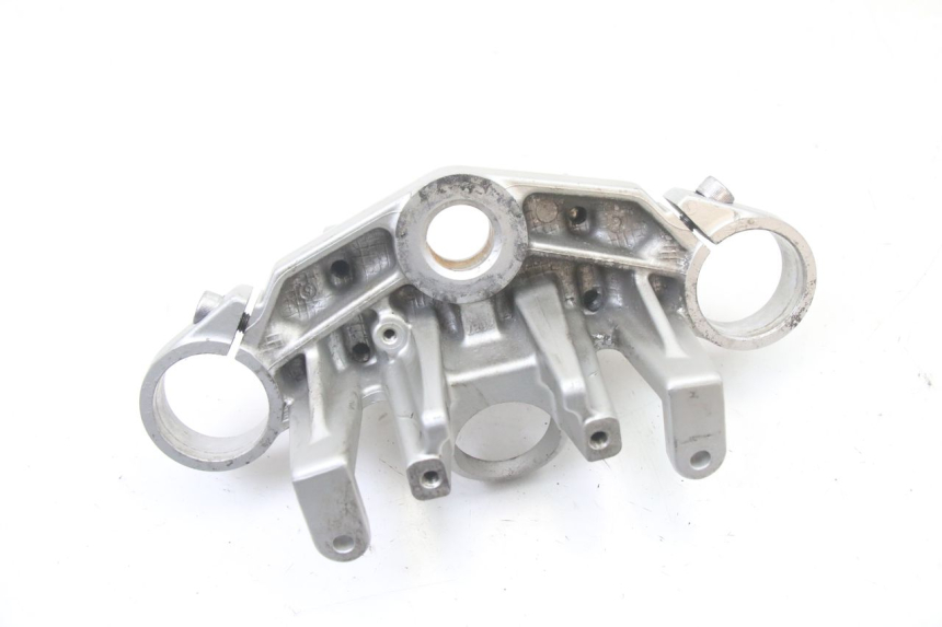 photo de TE FOURCHE SUPERIEUR KAWASAKI ZR7 ZR-7 S 750 (1999 - 2004) - Points de fixation