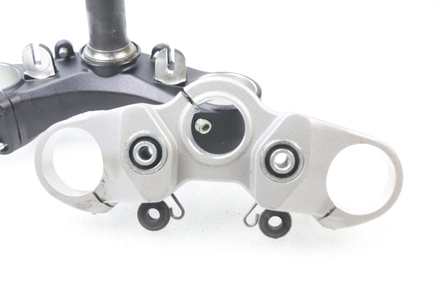 photo de TE FOURCHE SUPERIEUR DUCATI M796 MONSTER 796 (2010 - 2014) - Marquages et références