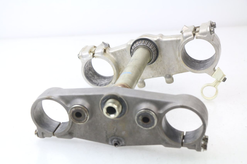 photo de TE FOURCHE SUPERIEUR SUZUKI RM-Z RMZ 250 (2010 - 2016) - Points de fixation