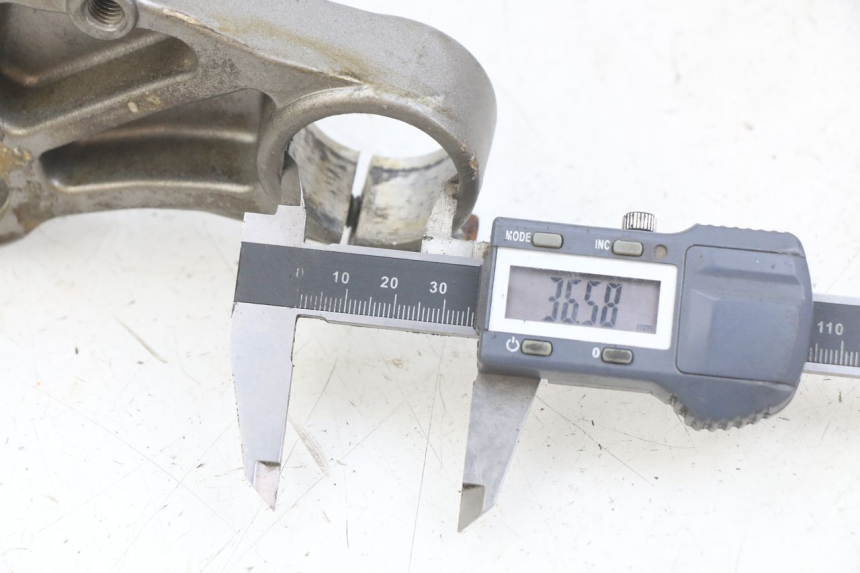 photo de Té FOURCHE SUPERIEUR SHERCO SM-R 50 (2018 - 2021) - Détail de la pièce