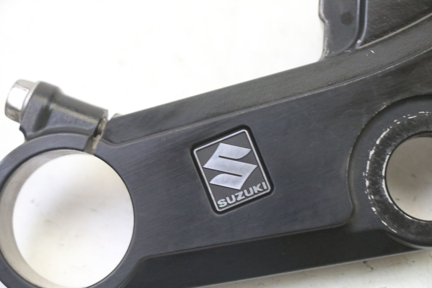 photo de TE FOURCHE SUPERIEUR SUZUKI SV S 650 (2003 - 2009) - Détail de la pièce