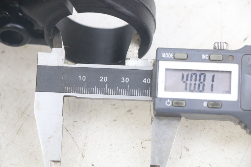 photo de Té FOURCHE SUPERIEUR MOTRAC URBAN 4T 50 (2016 - 2024) - Détail de la pièce