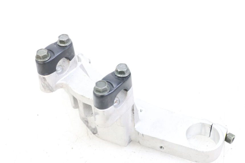 photo de Upper triple clamp KYMCO XCITING 250 (2006 - 2009) - Détail de la pièce