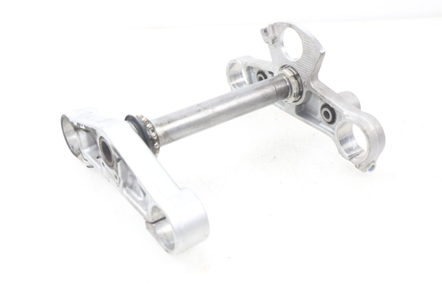 photo de TE FOURCHE SUPERIEUR YAMAHA XP T-MAX TMAX 500 (2008 - 2012) - Autre angle de vue