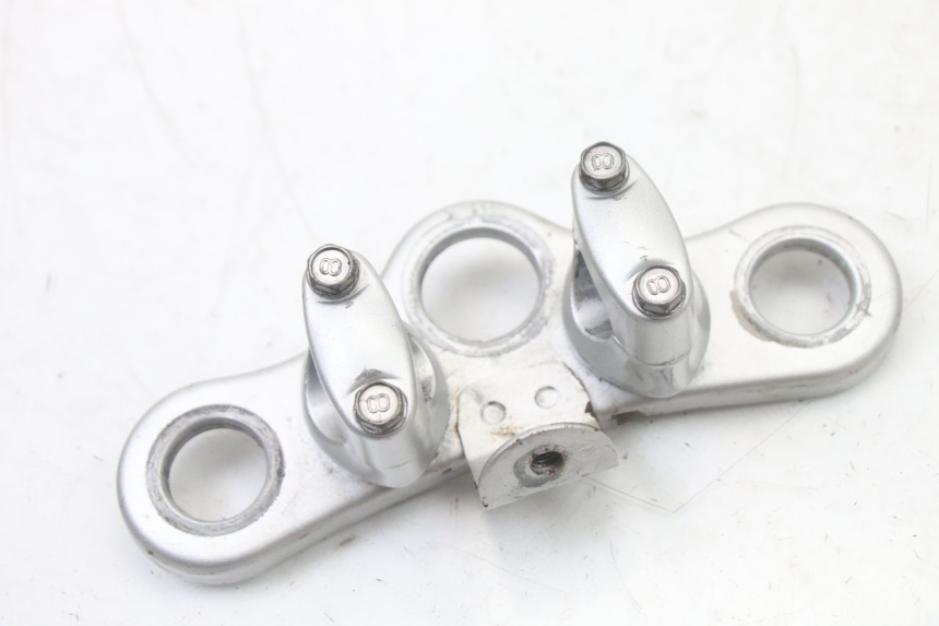 photo de TE FOURCHE SUPERIEUR YAMAHA PW 80 (1983 - 2014) - Gros plan technique