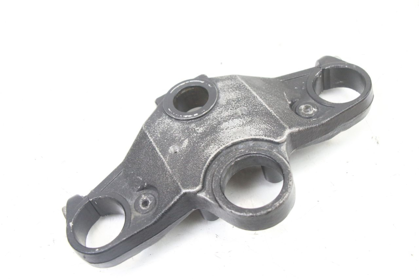 photo de TE FOURCHE SUPERIEUR YAMAHA TZR 50 (2008 - 2016) - Détail de la pièce