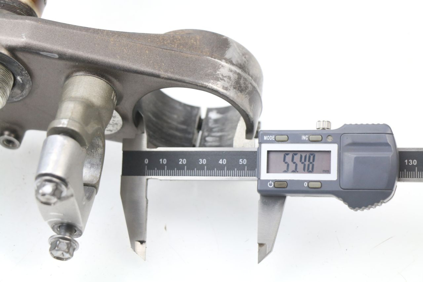 photo de TE FOURCHE SUPERIEUR YAMAHA YZ-F YZF 250 (2007 - 2013) - Autre angle de vue