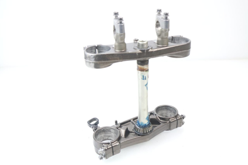 photo de TE FOURCHE SUPERIEUR YAMAHA YZ-F YZF 250 (2007 - 2013) - Vue d’ensemble