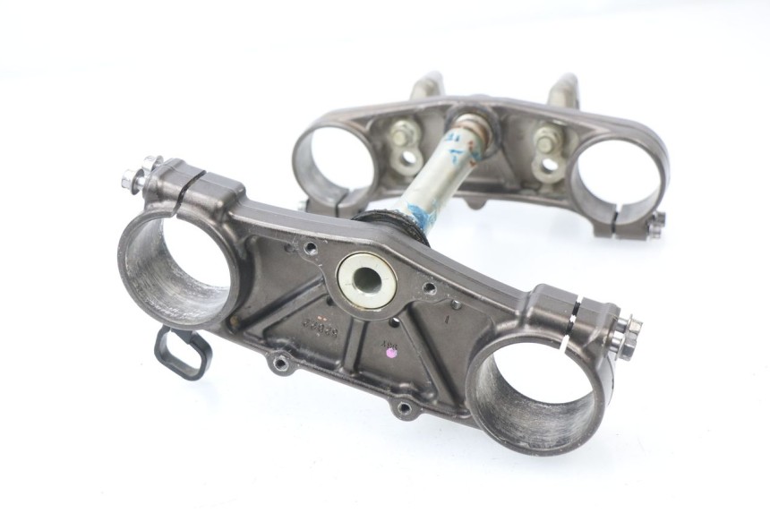 photo de TE FOURCHE SUPERIEUR YAMAHA YZ-F YZF 250 (2007 - 2013) - Points de fixation