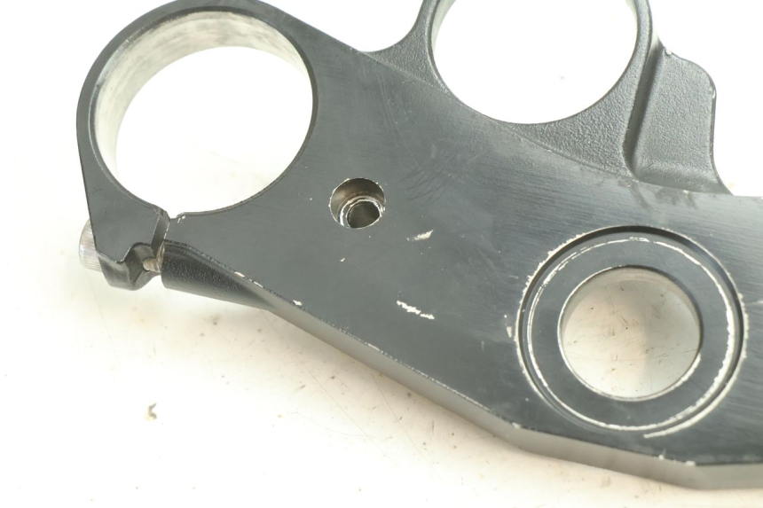photo de TE FOURCHE SUPERIEUR YAMAHA YZF R6 600 (2008 - 2009) - Détail de la pièce