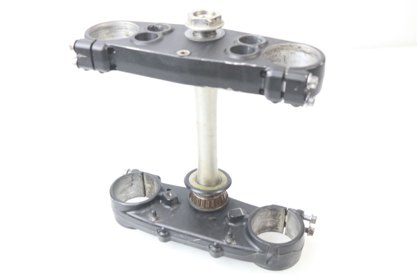 photo de TE FOURCHE SUPERIEUR YAMAHA YZF YZ-F 450 (2018 - 2021) - Zoom composants