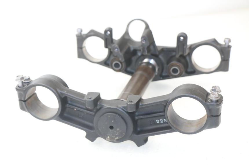 photo de TE FOURCHE SUPERIEUR KAWASAKI Z ABS 750 (2007 - 2013) - Détail de la pièce