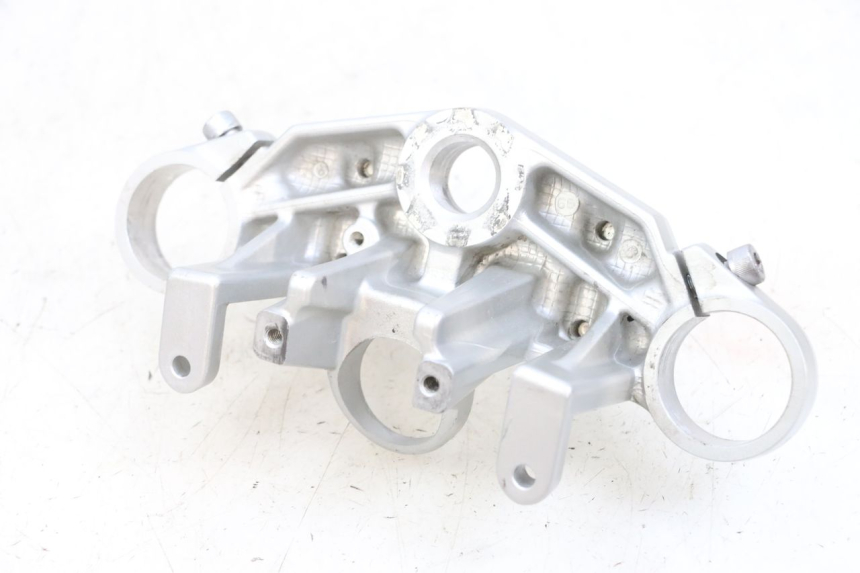 photo de TE FOURCHE SUPERIEUR KAWASAKI ZR 7 750 (1999 - 2004) - Vue d’ensemble