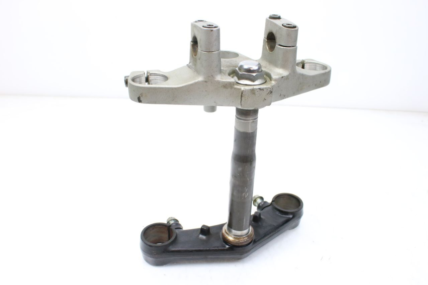 photo de FOURCHE YAMAHA TDR DELTABOX 125 (1997 - 2003) - Points de fixation