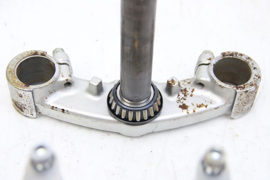 photo de TE FOURCHE YAMAHA XV VIRAGO 750 (1984 - 1998) - Points de fixation