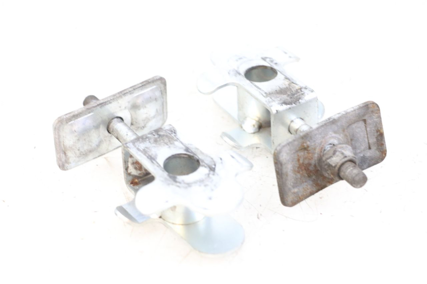 photo de Chain tensioner HYOSUNG GV AQUILA 125 (2000 - 2009) - Détail de la pièce