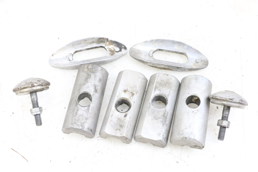 photo de TENDEUR CHAINE APRILIA CLASSIC 125 (1995 - 2001) - Gros plan technique