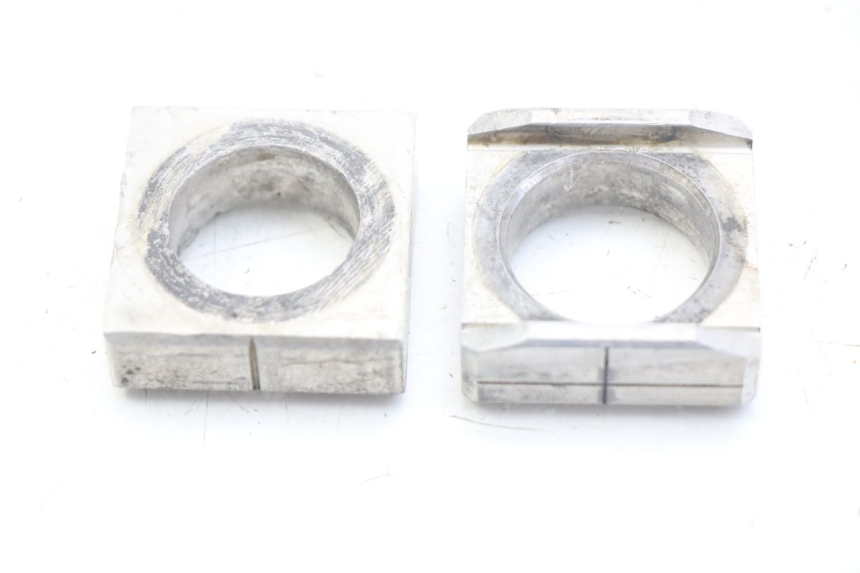 photo de TENDEUR CHAINE HONDA CRF 250 (2010 - 2013) - Détail de la pièce