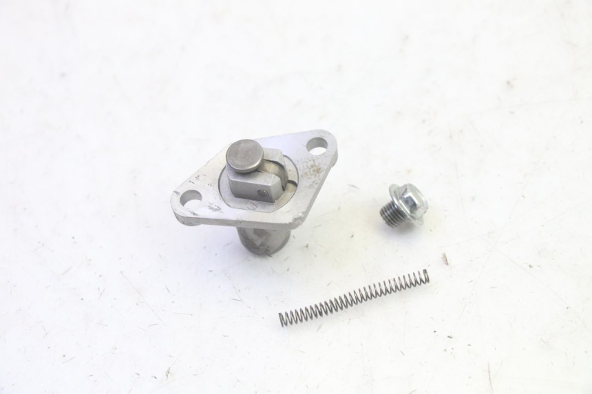 photo de TENDEUR CHAINE DISTRIBUTION KYMCO AGILITY 16+ 4T 50 (2018 - 2023) - Autre angle de vue