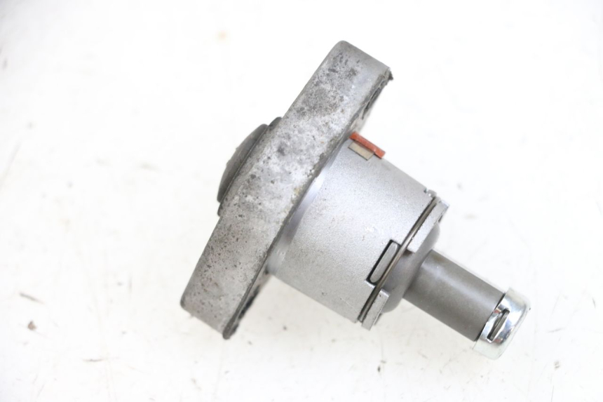 photo de TENDEUR CHAINE DISTRIBUTION KYMCO LIKE 125 (2009 - 2016) - Vue principale