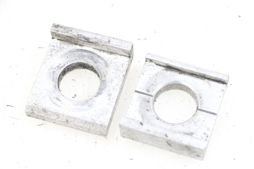 photo de TENDEUR CHAINE SUZUKI DL V STROM 1000 (2002 - 2007) - Vue principale