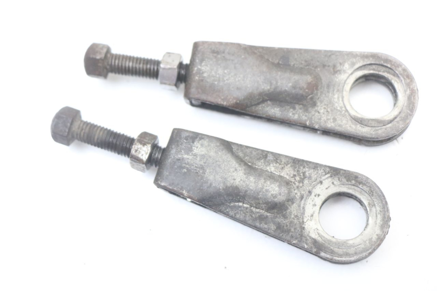 photo de TENDEUR CHAINE SUZUKI GN 125 (1997 - 2000) - Zoom état d’usage