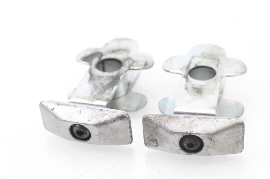 photo de TENDEUR CHAINE SUZUKI GSF N BANDIT 600 (2000 - 2004) - Vue principale