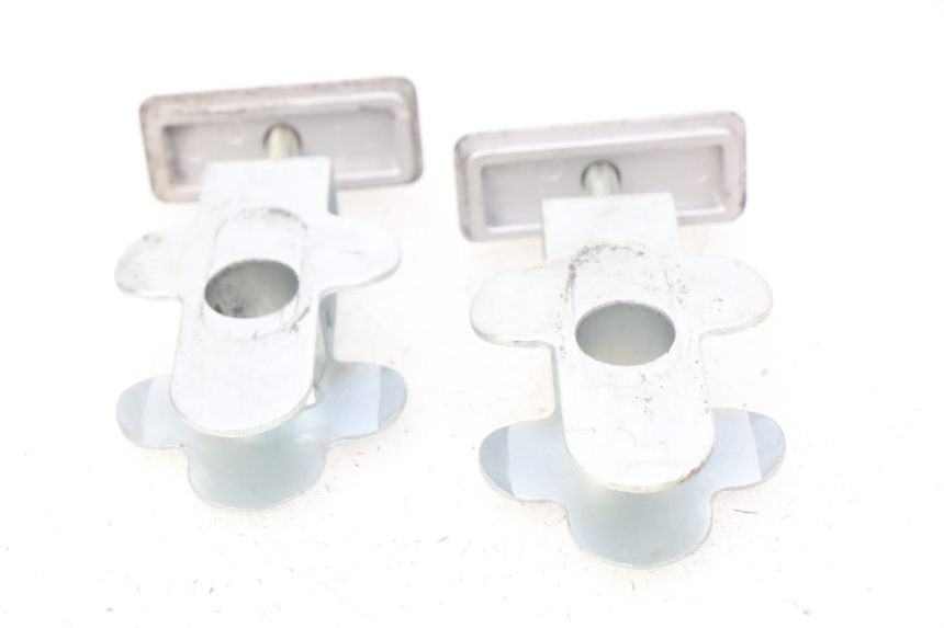 photo de TENDEUR CHAINE SUZUKI GSF N BANDIT 600 (2000 - 2004) - Zoom état d’usage