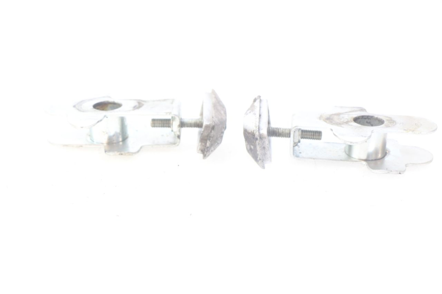 photo de TENDEUR CHAINE SUZUKI GSF S BANDIT 600 (2000 - 2004) - Détail de la pièce