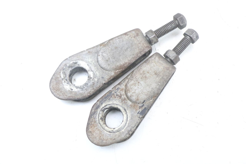 photo de TENDEUR CHAINE SUZUKI GSX E 250 (1982 - 1983) - Détail de la pièce