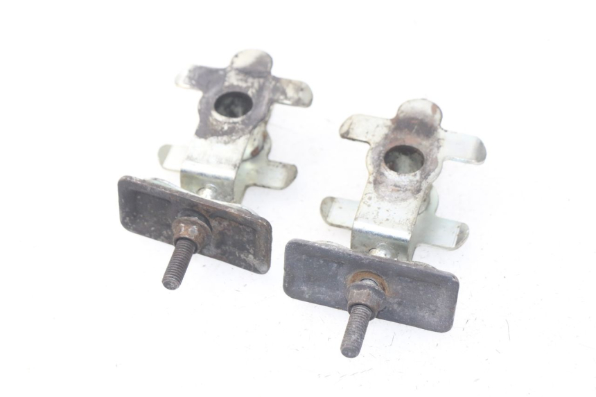 photo de TENDEUR CHAINE SUZUKI GSX-F GSXF 600 (1998 - 2004) - Détail de la pièce