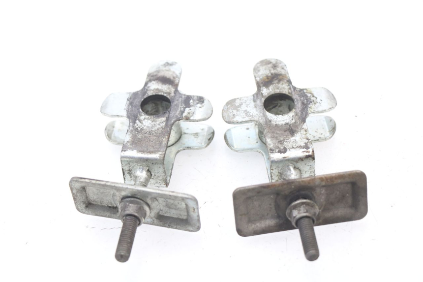 photo de TENDEUR CHAINE SUZUKI GSXF GSX F 600 (1988 - 1997) - Zoom état d’usage