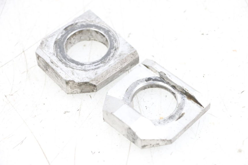 photo de TENDEUR CHAINE SUZUKI GSXR GSX-R 1000 (2003 - 2004) - Zoom état d’usage