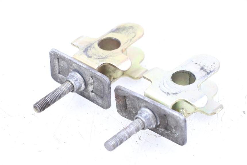 photo de TENDEUR CHAINE HYOSUNG GTR 125 (2006 - 2008) - Marquages et références