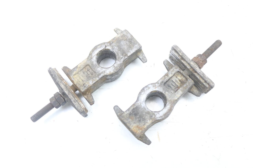 photo de TENDEUR CHAINE HONDA CBR F 1000 (1993 - 1996) - Autre angle de vue