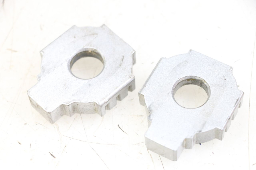 photo de TENDEUR CHAINE HUSQVARNA SVARTPILEN 401 (2018 - 2023) - Détail de la pièce