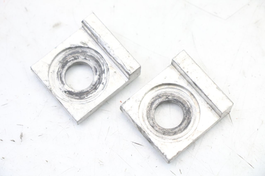 photo de TENDEUR CHAINE LONCIN DIRT BIKE 125 - Zoom état d’usage