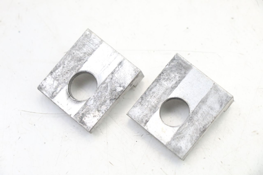 photo de TENDEUR CHAINE LONCIN DIRT BIKE 125 - Autre angle de vue