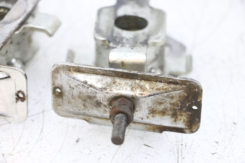 photo de TENDEUR CHAINE HONDA NSR R 125 (1994 - 2003) - Vue d’ensemble