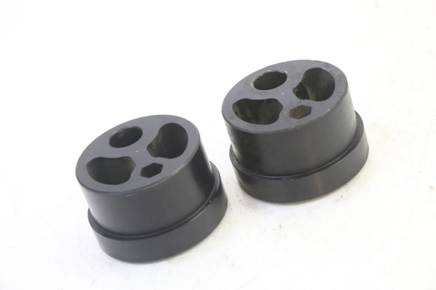 photo de TENDEUR CHAINE TRIUMPH SPRINT 900 (1995 - 1998) - Vue principale